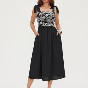 Cider Black and White Floral Dress